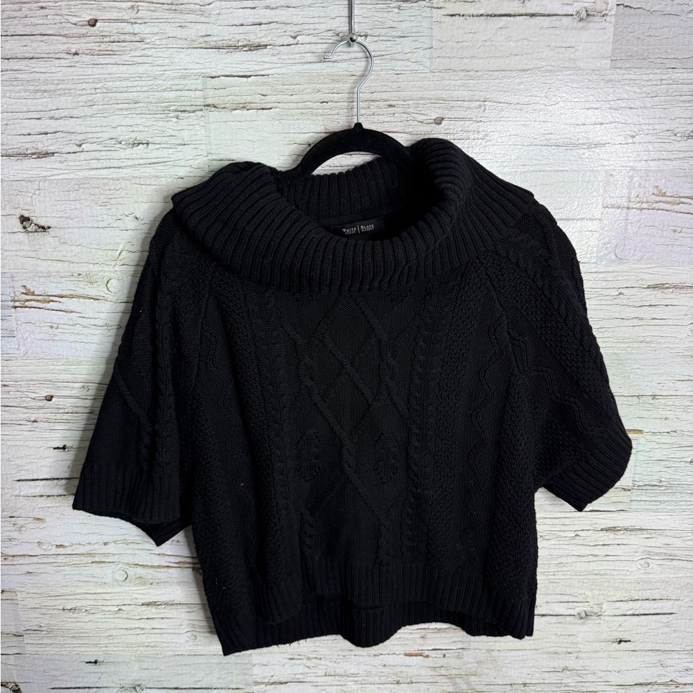 White House black market Black Cable Knit Cowl Neck Sweater wool size small